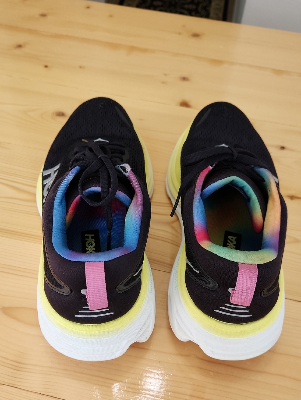 Hoka One One Bondi 8 Size 9.5 Max Cushion Running Shoes Black Rainbow Trim - Picture 5 of 17